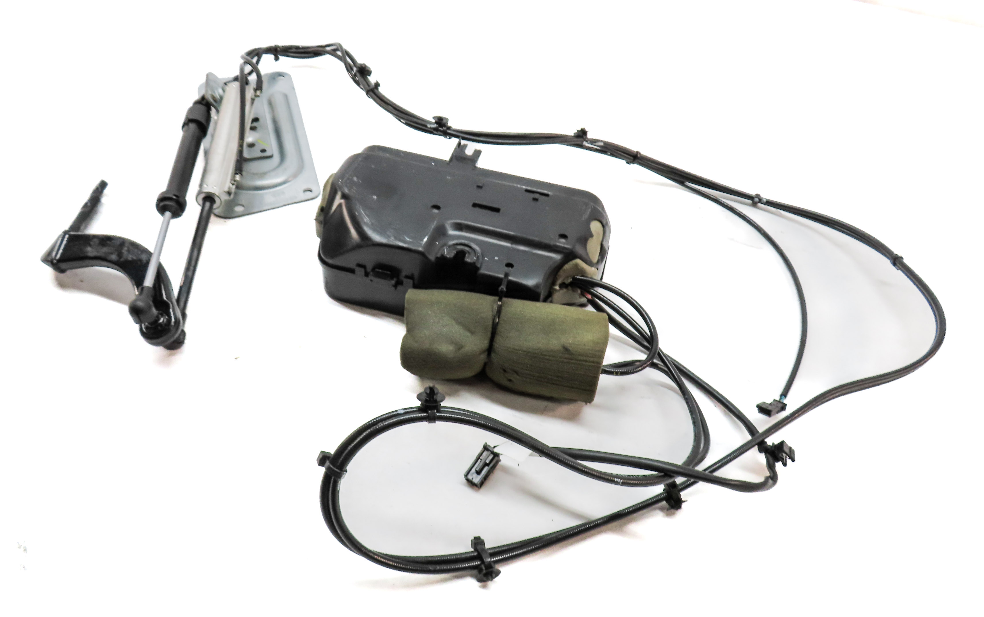10-12 GL450 GL550 W164 X164 REAR TRUNK HATCH LIFT ASSIST MOTOR ASSEMBLY — exact item pictured